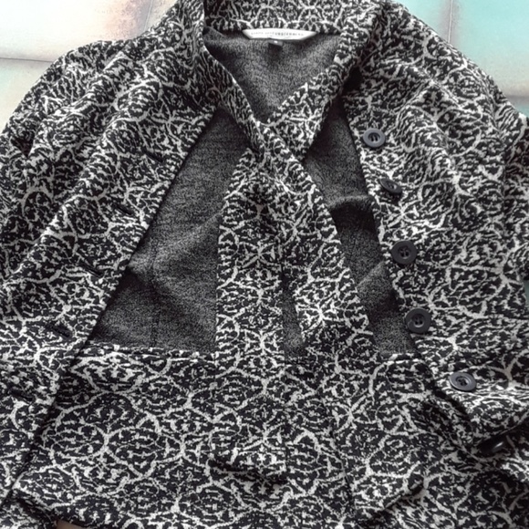 Diane von Furstenberg button up shirt - Picture 6 of 6